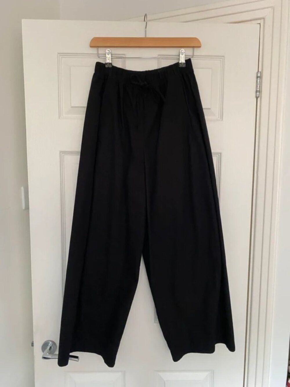 COS Elasticated Barrel Pants in black